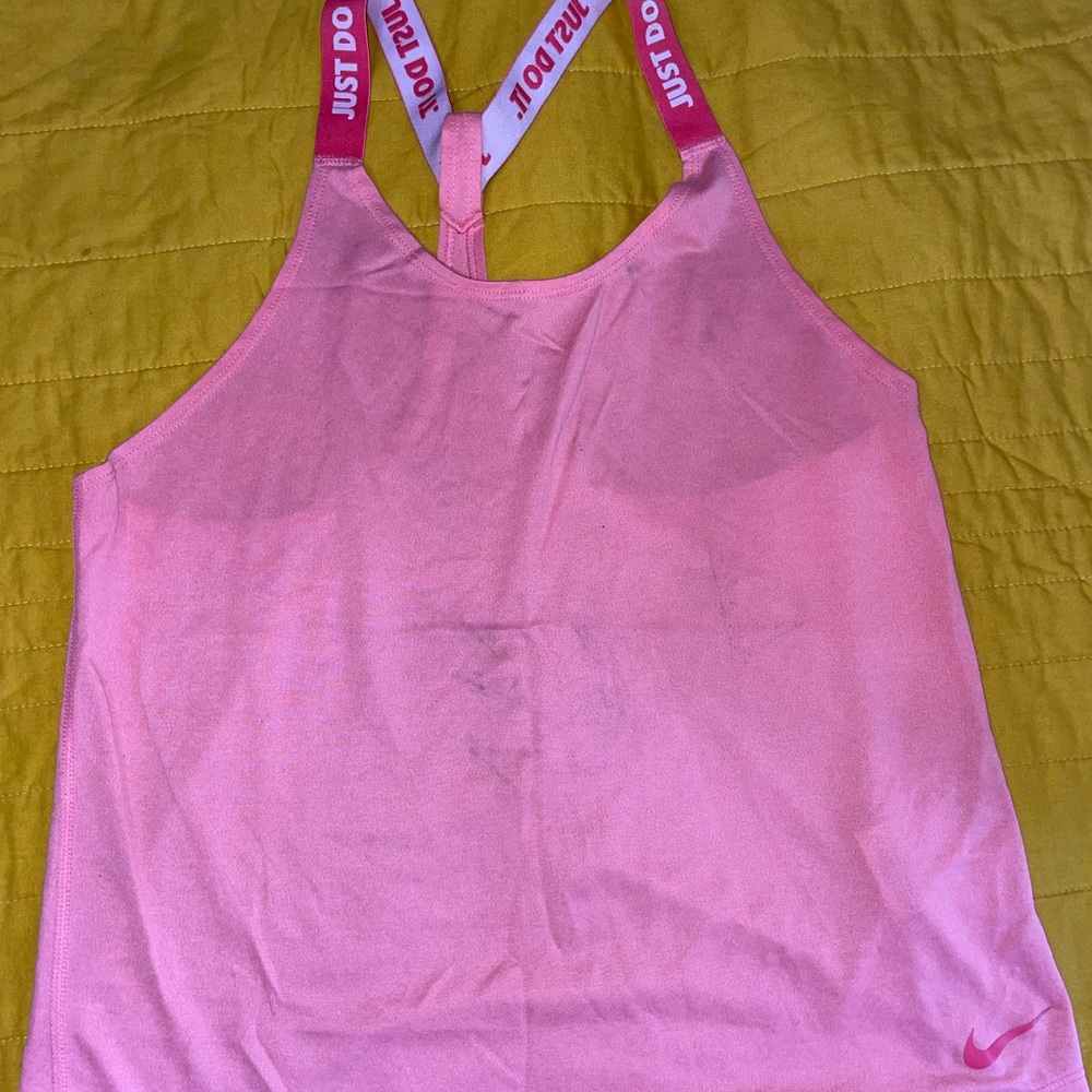Women’s workout clothes